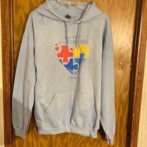 Piper Lou Graphic Hooded Sweatshirt size Large (BU)